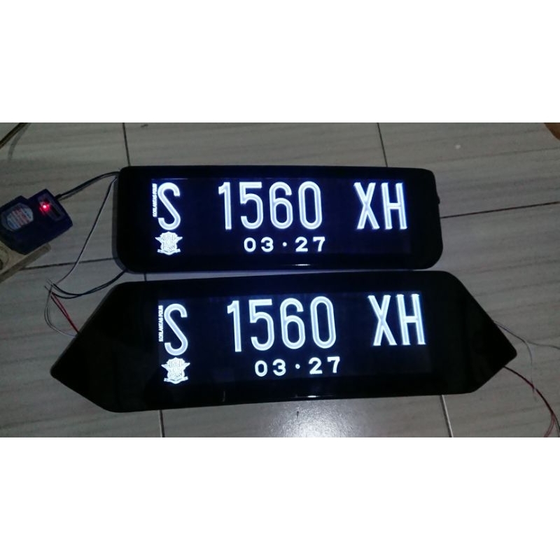 PLAT NYALA VARIASI MOBIL