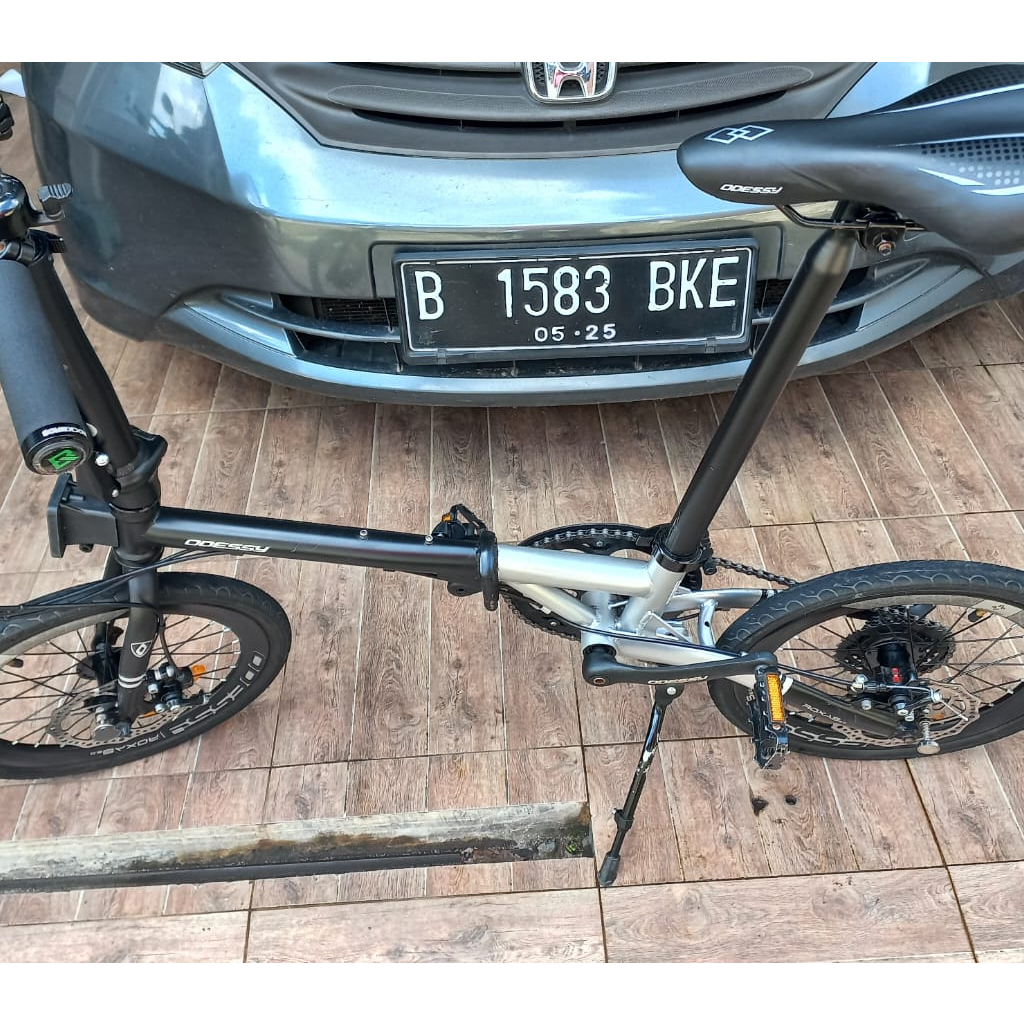 Sepeda Lipat 16 Inch Odessy Roxas 8.0 Chromoly 8 Speed (second)