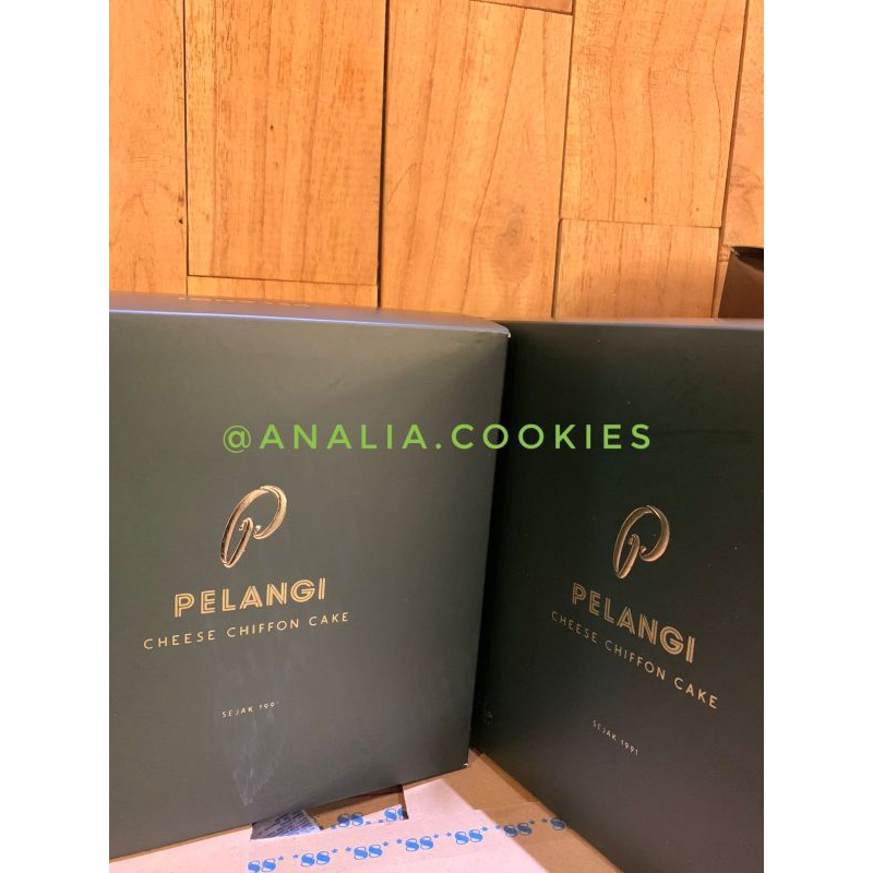

PELANGI Tas + Cheese Chiffon Cake (GOSEND ONLY) Semarang