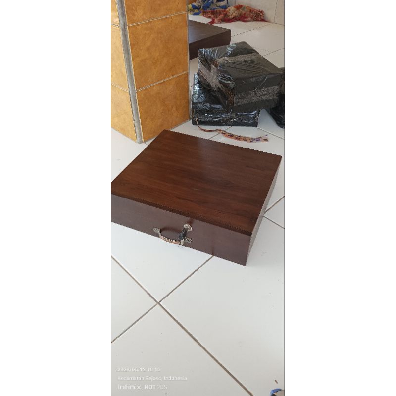 laci uang laci kasir cash drawer kayu jati skat 8 dan skat 7UK 40x37x10 pakai rel sleding