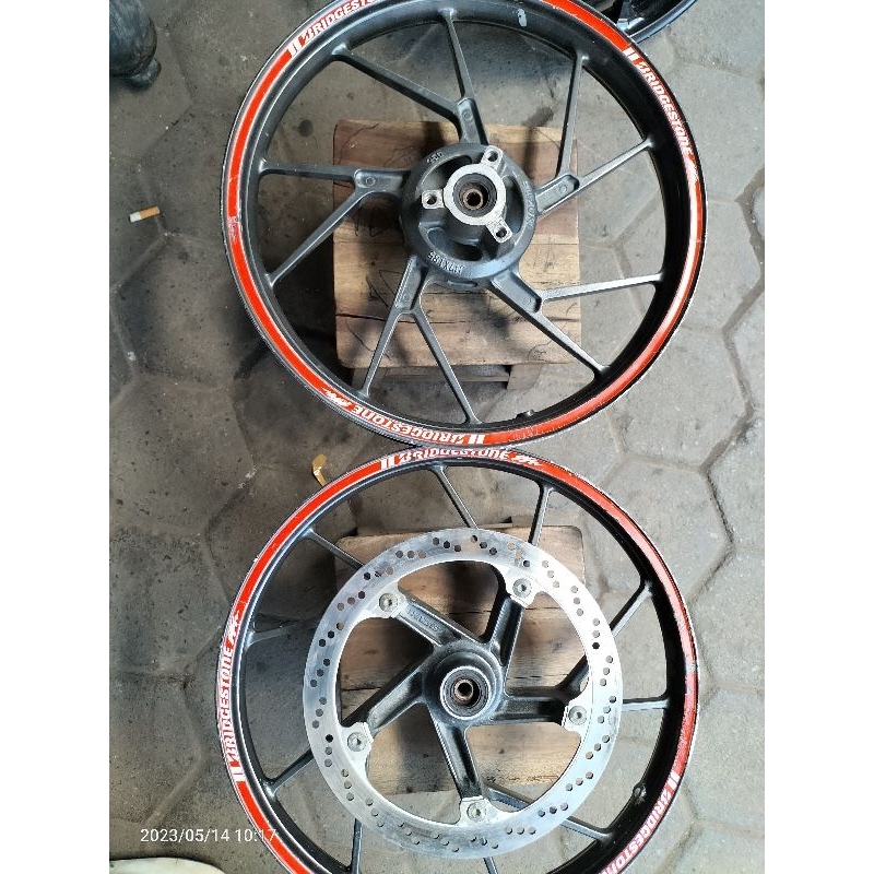 velg satria f depan belakang velg Fu depan belakang pelek Fu pelek satria