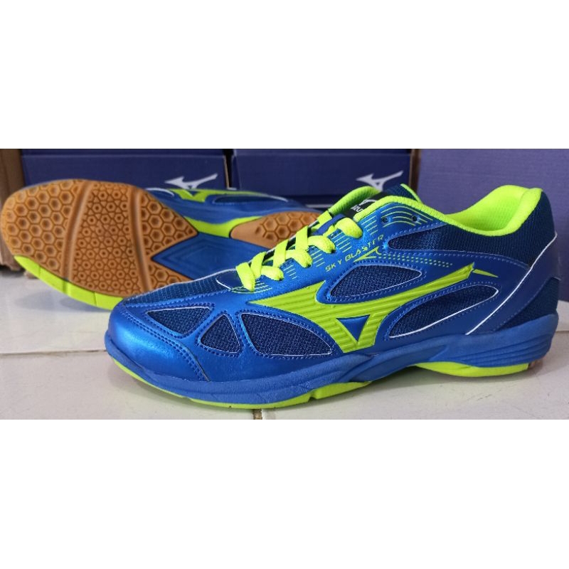 sepatu mizuno  sky blazter sepatu bulu tangkis badminton sepatu olah raga