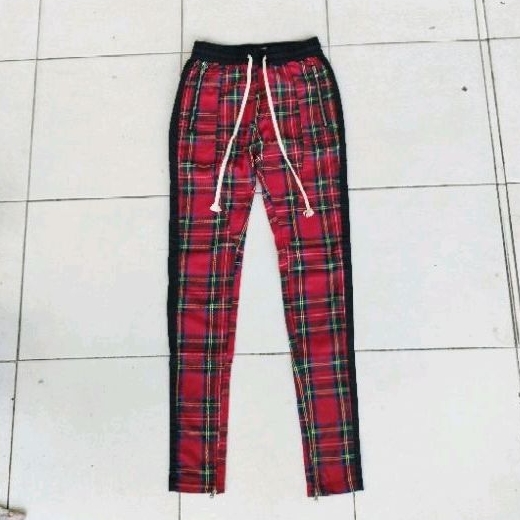 celana fear of god tartan fashion