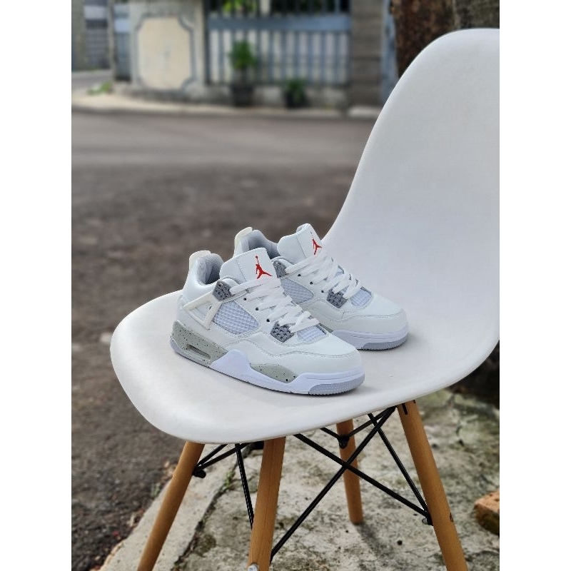 Sepatu • Basket Pria Air Jordan 4 Kualitas Premium