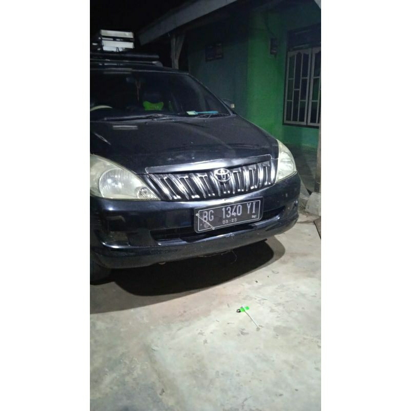 grill innova tahun 2005 - 2010