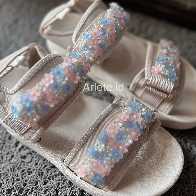 Fiona (Beads Sandal - Sandal Mote/Manik Wanita)