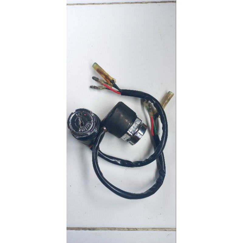 kunci kontak honda cb cg gl100 original nos kabel 4 tanpa anak kunci