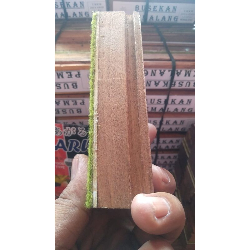 

Penghapus Papan Tulis 1 lusin