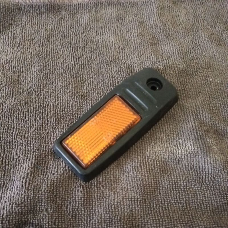 mata kucing slebor depan astrea geand original kgd