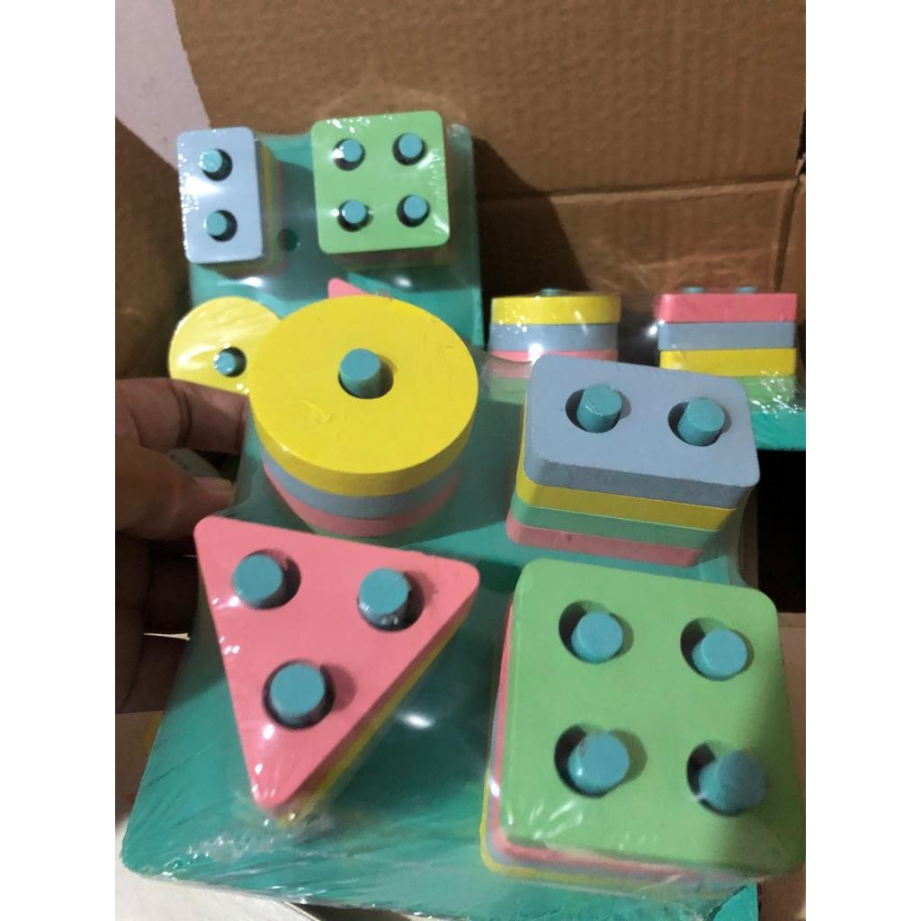 mainan anak puzzle bentuk kotak,segitiga,persegi,lingkaran