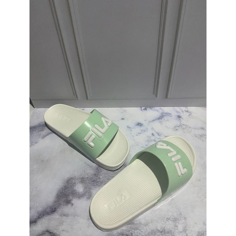 Sandal Fila slides