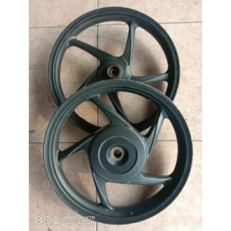 pelek velg depan belakang motor beat karbu beat fi scoopy vario original copotan