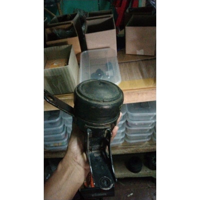 engine mounting Vios limo  original copotan gen 2