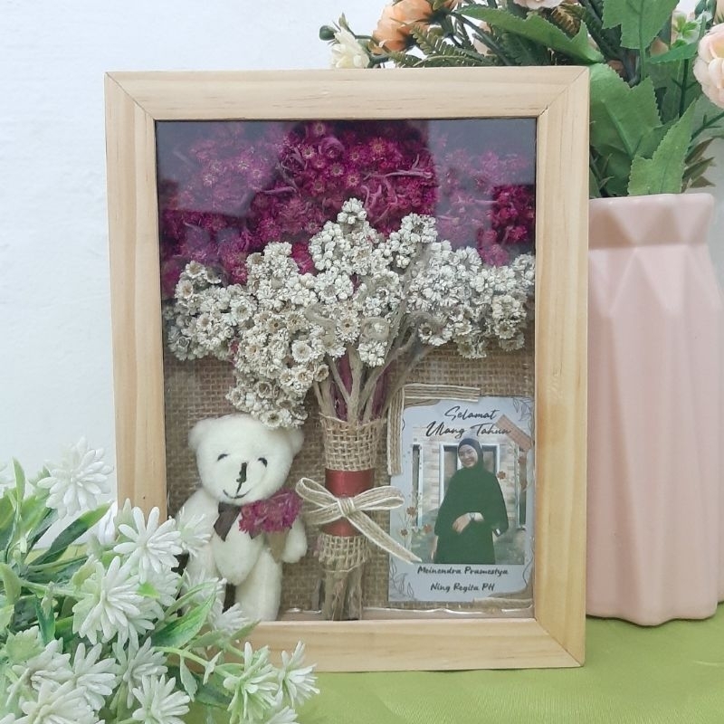 Frame Bunga Edelweiss - Frame Bunga Custom LED - Jual Kado - Kado Murah