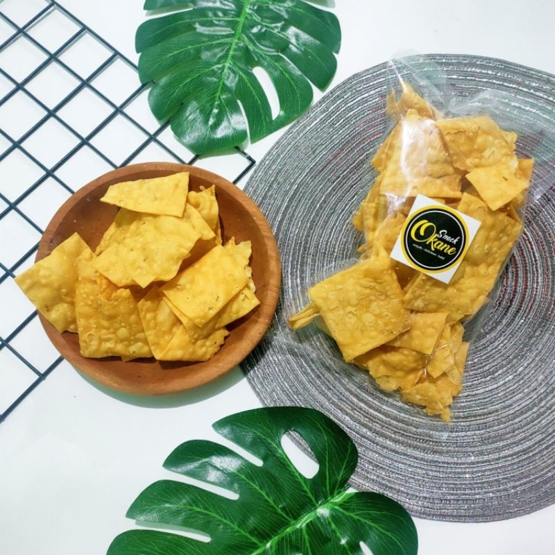

KRIPIK BAWANG/KRIPIK PANGSIT 200gram