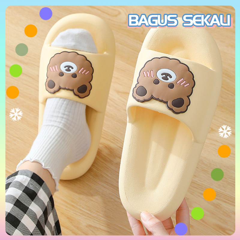 Sandal Korean Lucu Style Import Wanita Sendal Slop Wanita Motif Beruang Terbaru Karet Sandal Pijat Anti-Selip Untuk Kamar Mandi