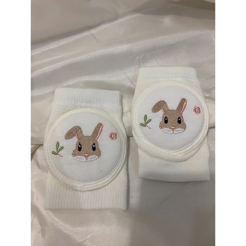 MINICUTE x naughtybebe - Pelindung Lutut Bear Korea Aesthetic / Baby Kneepad / Kaos Kaki Bayi