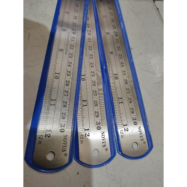 

Penggaris Besi 30cm Novus