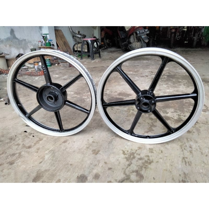 pelek palang ring 18 pnp RX king velg RX king