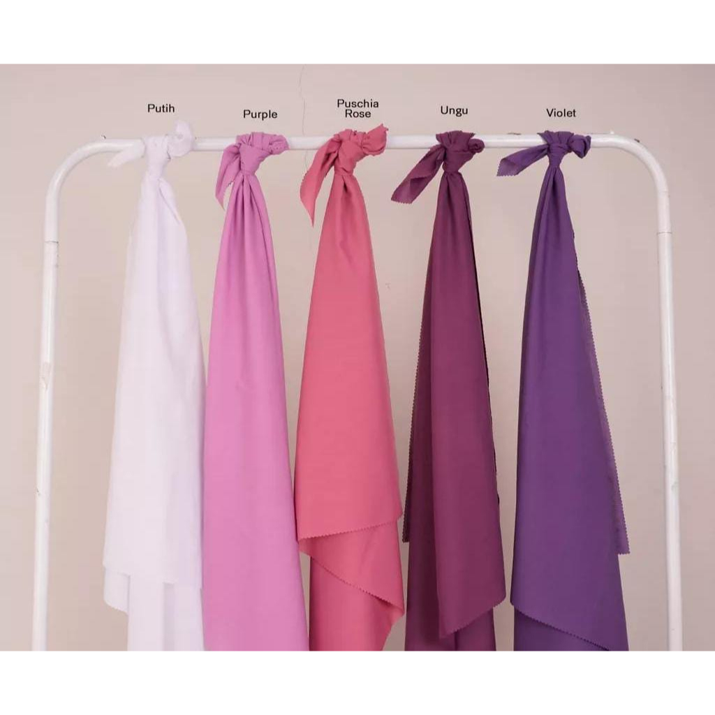 HIJAB SEGI EMPAT POLOS VALERIE MUTIF,VALERIE HIJAB SEGI EMPAT POLOS,HIJAB SEGI EMPAT POLOS WANITA MU