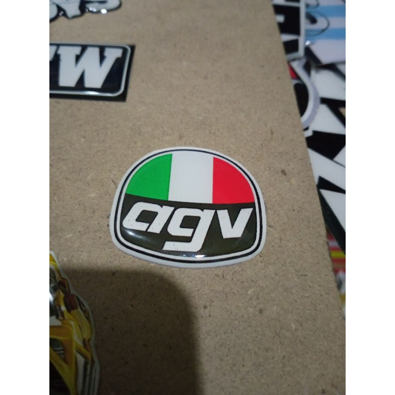 stiker timbul motor logo helm agv hologram