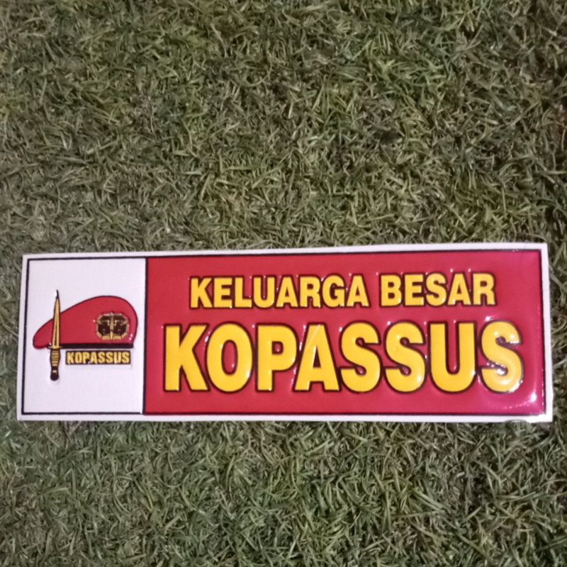 

STIKER EMBOS KELUARGA BESAR KOPASSUS
