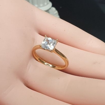 Cincin Wanita Motif mata satu kotak capit empat C0966 CCG