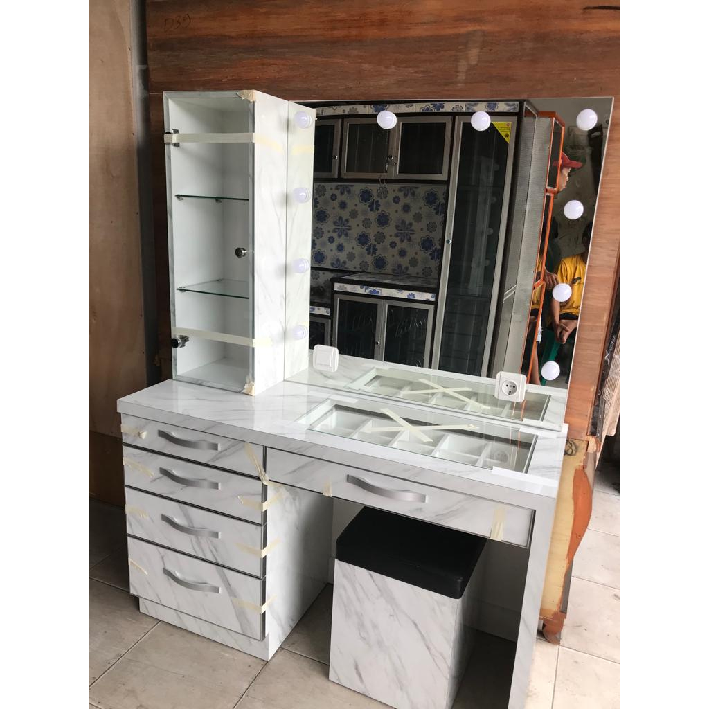 Meja Rias Lampu Tacosheet Frameless Aliandra