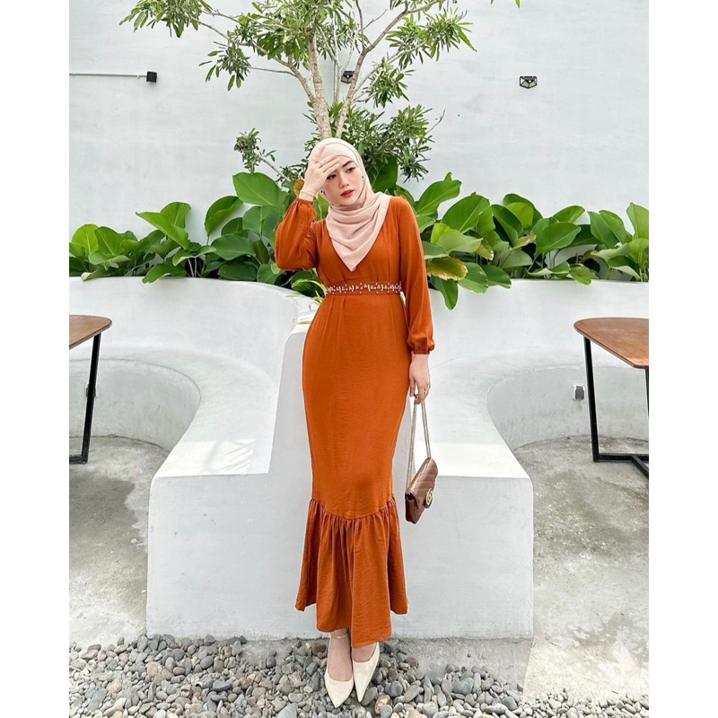 Tiara Maxy / Dress Pesta / Gamis Crinkle