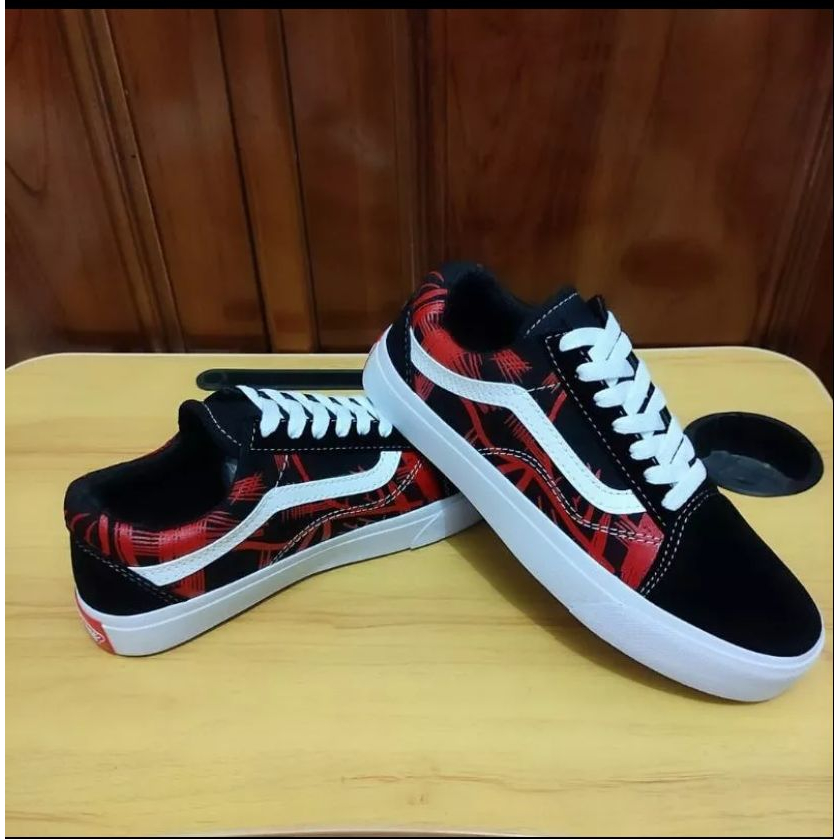 Sepatu Sneakers Pria Dewasa Terbaru Oldschool Batik