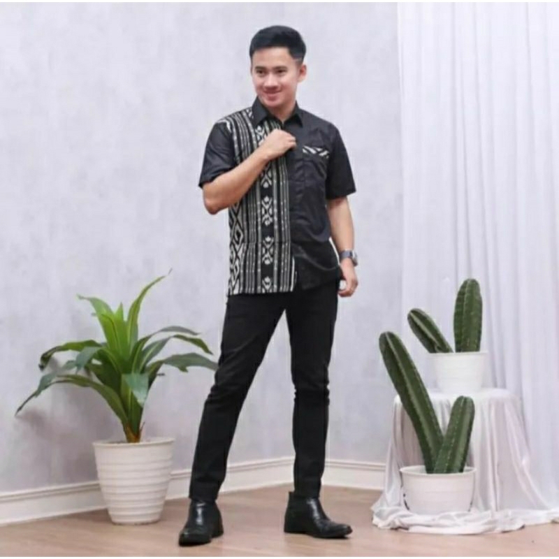HEM KOMBINASI KAIN TOYOBO HITAM, KEMEJA TENUN PRIA,