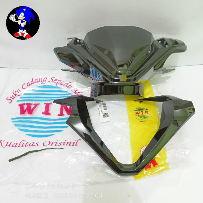 batok kepala depan set visor batok depan + visor Vario 125/150 LED new 2018-2021 hitam glossy
