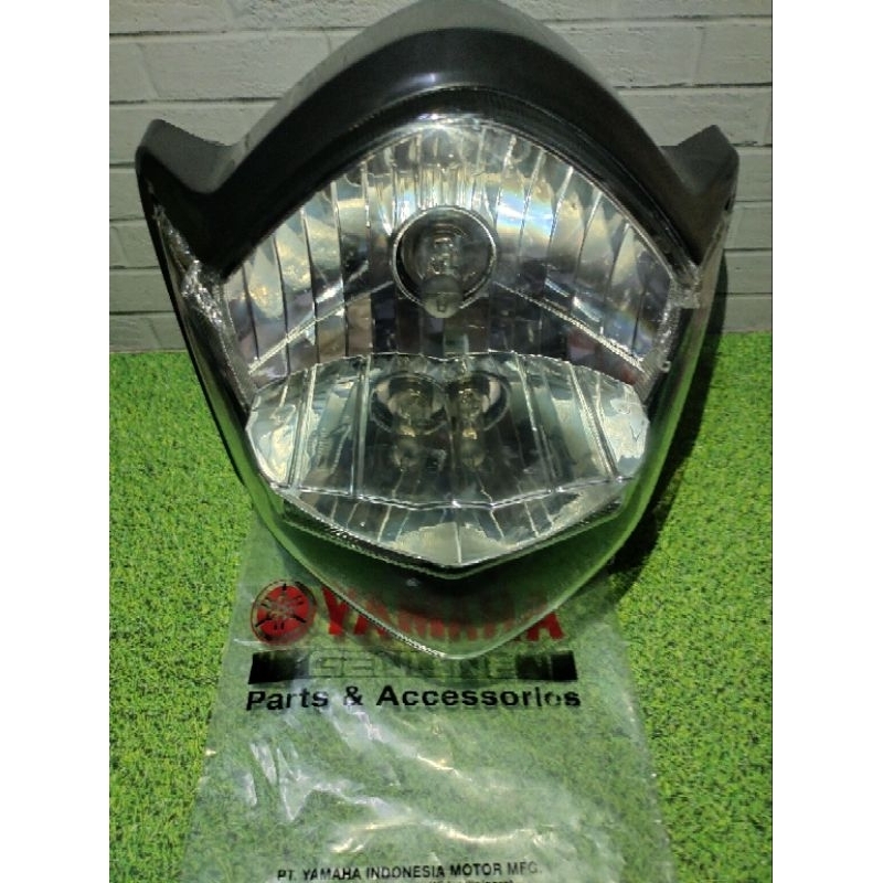 Reflektor Lampu Vixion Old 2006-2012 Oval Fullset Soket H4 Mirip Original Berkualitas