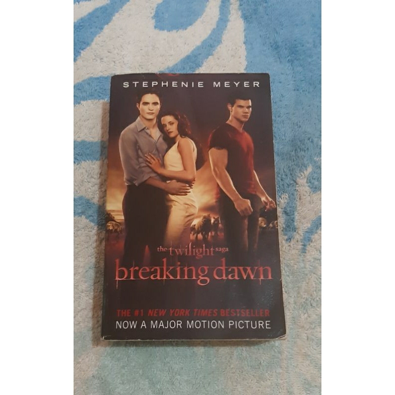The Twilight Saga: Breaking Dawn (Stephenie Meyer) - PRELOVED ORI, ENG