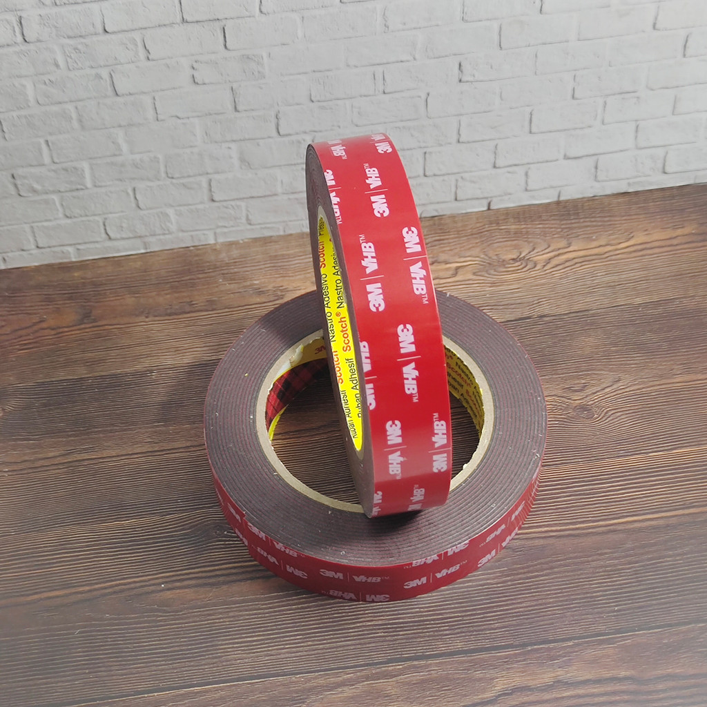 

Double Tape / Lem 3M VHB 24mm / 10mm