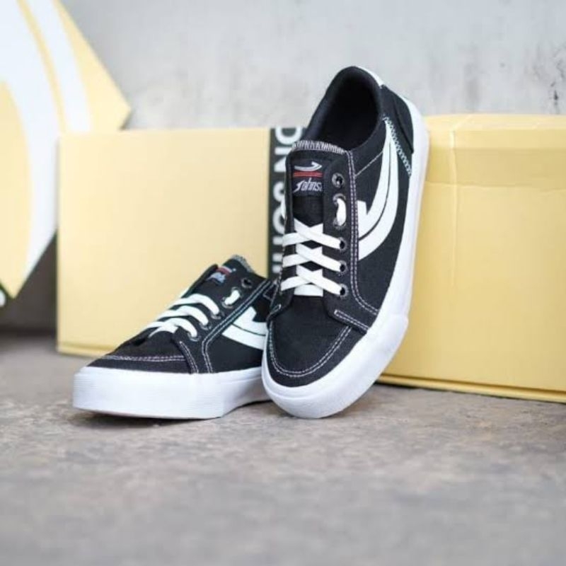 Sepatu Johnson Orion - LC - Original 100%
