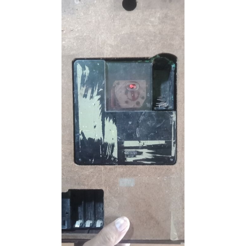 jam dinding citizen melody daydate