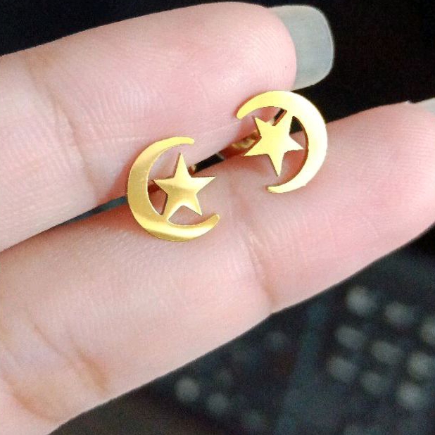 Anting Tusuk Titanium Bulan Bintang Cantik 2005a1