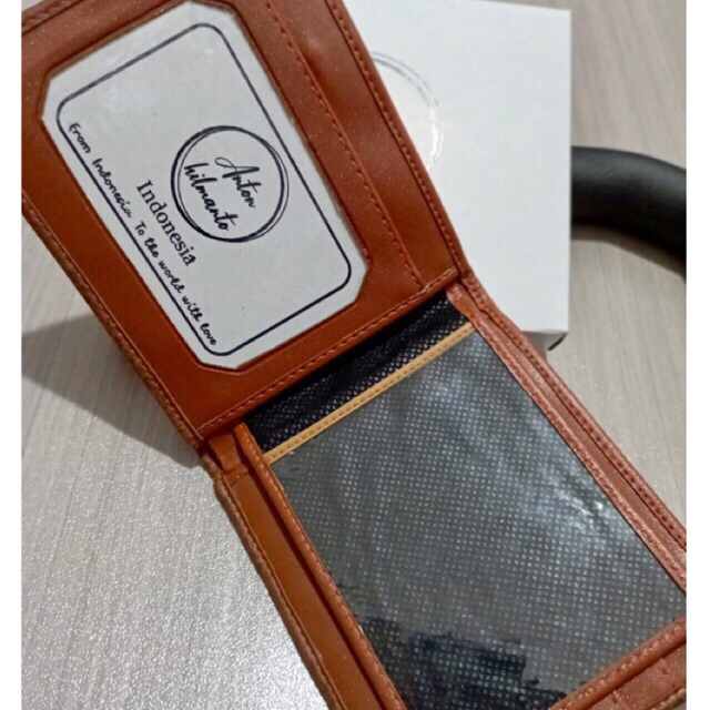 dompet MSE pria gratis dus dari anton hilmanto murah meriah berkulaitas model lipat biasa bahan kulit sintetis mahmud coklat dan hitam #dompet #dompetpria #dompetlipat #dompetlokal