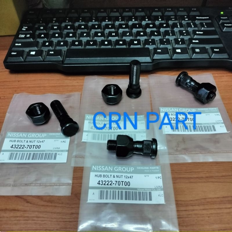 BAUT RODA + MUR NISSAN LIVINA GRAND LIVINA  HITAM ASLI  HARGA 1set 4pc mur & 4pc baut best quality b