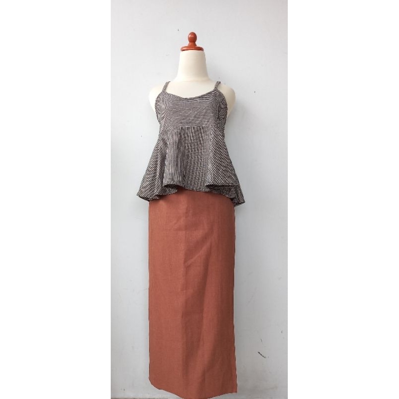 Preloved rok span