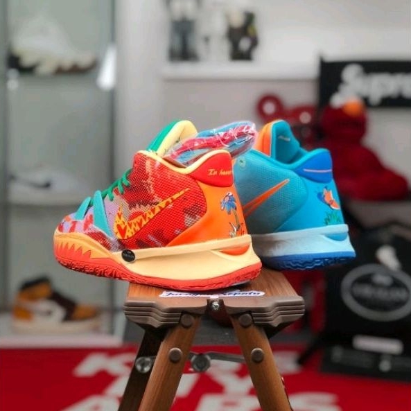 Nike Kyrie 7 x Sneaker Room &quot;Fire and Water&quot;