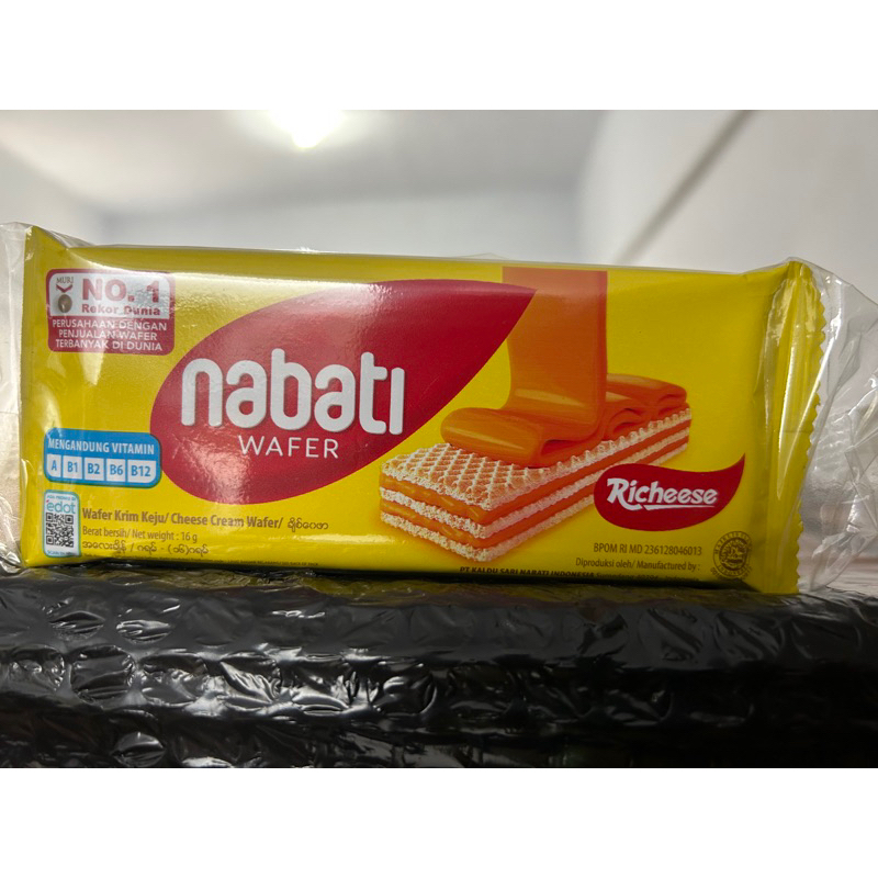 Nabati Wafer 16 gr Richeese keju 1 pak isi 10bks