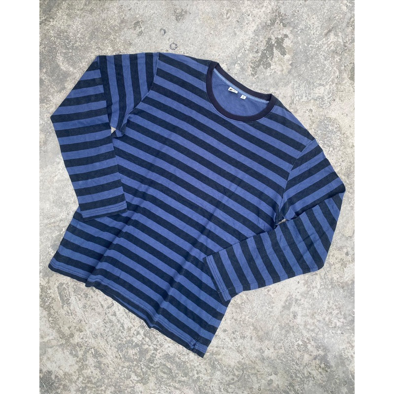 KAOS LENGAN PANJANG UNIQLO SECOND BRANDED ORIGINAL