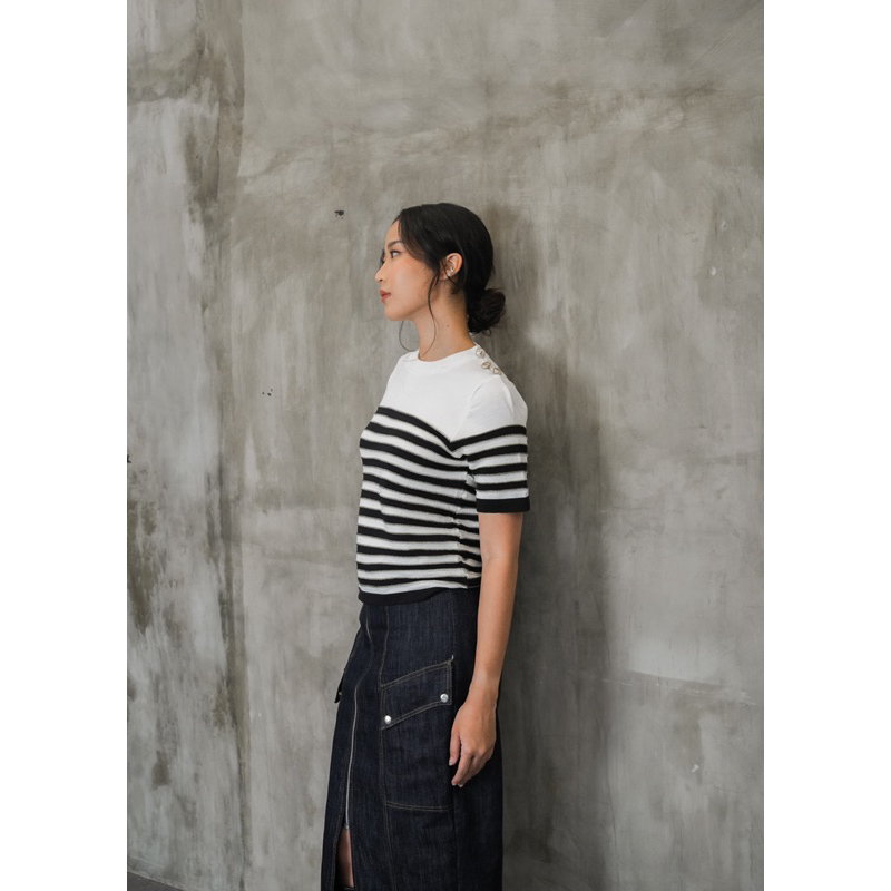 KOOZEE - JADE STRIPE KNIT TOP - BAJU STRIPE