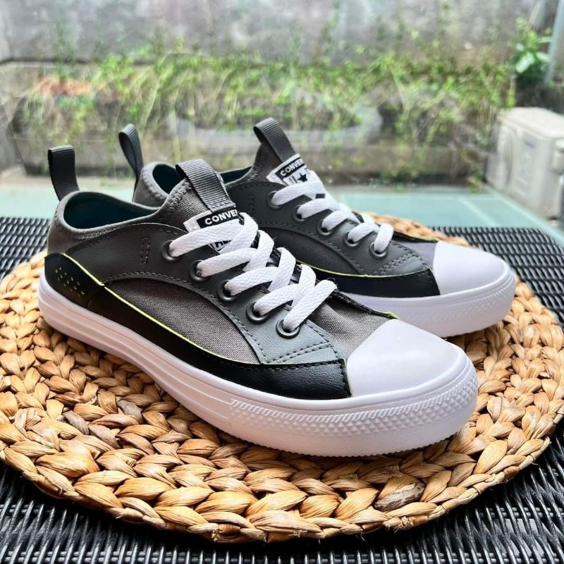 Sepatu Converse