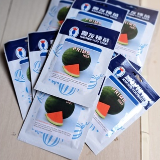 BIBIT  SEMANGKA NON BIJI F1 PRIME  BARANG ORIGINAL 100%  MUDAH PERAWATANYA COCOK DI TANAM DI DARAT D