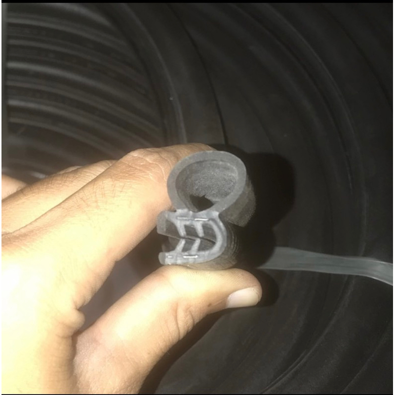 Rubber list balon pintu mobil / list pintu balon besar UT-1