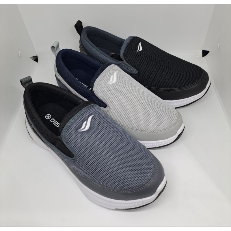 Sepatu Desle Ricardo Walker