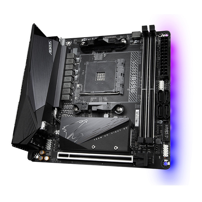 Gigabyte B550I Aorus Pro AX (AM4, AMD Promontory B550, DDR4, USB3.2)